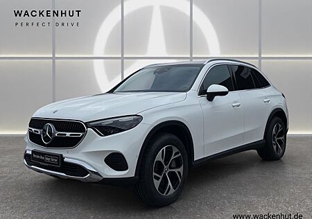Mercedes-Benz GLC 300 e 4M AVANTGARDE DISTR PANO KAMERA WINTER