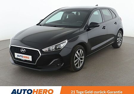 Hyundai i30 1.4 YES! *PDC*SHZ*CAM*ALU*TEMPO*KLIMA*