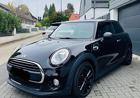 Mini ONE *Automatik/Leder/Klima/Einparkhilfe*