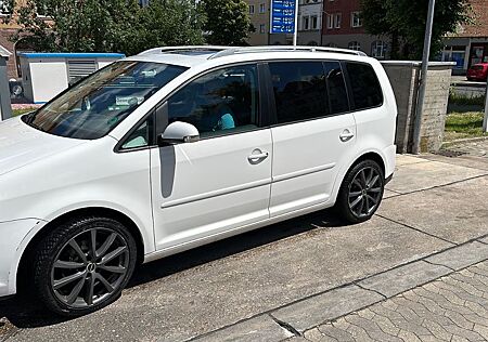 VW Touran Volkswagen 2.0 TDI DSG Highline Highline