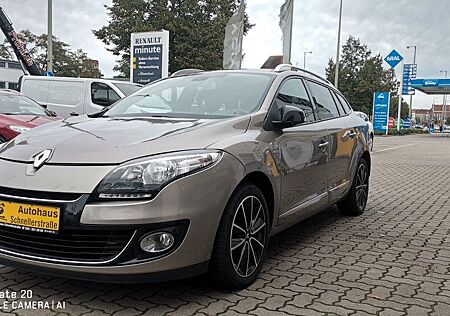 Renault Megane Grandtour Bose Edition 2.0 16V Automatik 1.Hand