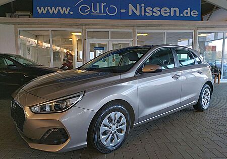 Hyundai i30 1,0 T-GDI Select KAMERA NAVI SITZHEIZUNG