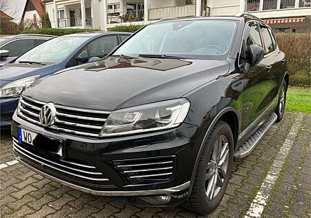 VW Touareg Volkswagen 3.0 V6 TDI SCR Tiptr. BMT Terrain Te...