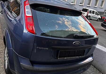 Ford Focus 1,6 tüv neu fahrbereit
