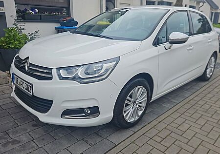 Citroën C4 1,6HDi nur 26.000KM 1.Hand