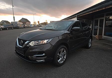 Nissan Qashqai gebraucht kaufen Nissan Qashqai N-Connecta-EU6-360° Camera-