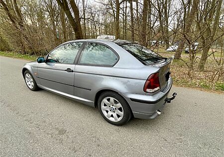 BMW 316ti Compact e46