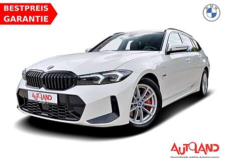 BMW 330e M-Sport Touring PHEV LED ACC Navi Kamera