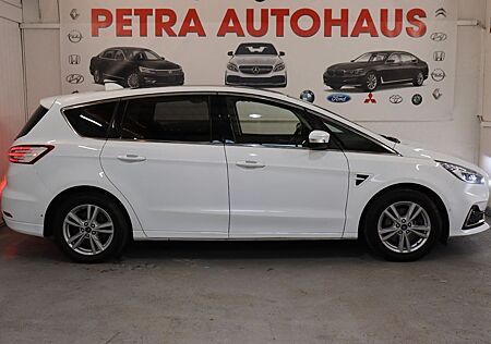 Ford S-Max 2,0 Titanium Auto 7 Sitze 360 Kam