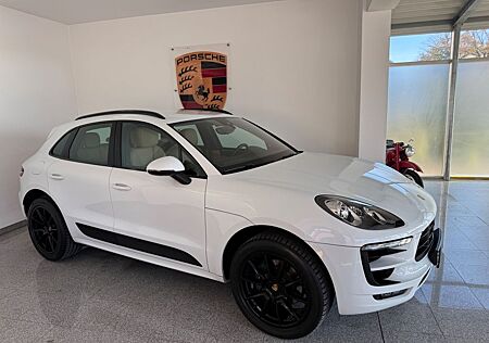 Porsche Macan 2,0 - Sport Design Paket- 20 Zoll-