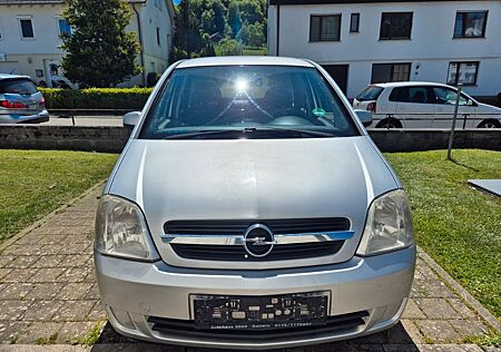 Opel Meriva 1.6 -