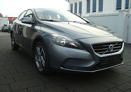 Volvo V40 You!