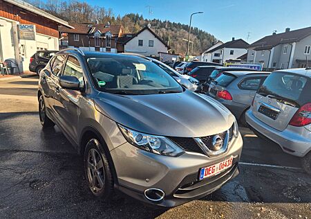 Nissan Qashqai N-Connecta-AUTOMATIK-PANORAMA-KAMERA-