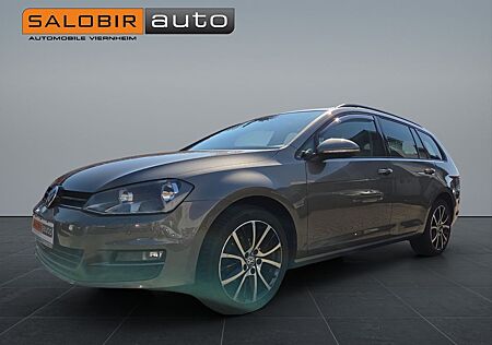 VW Golf Volkswagen VII Var Comfortline AHK Standheiz ACC Pano