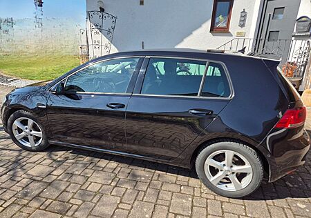 VW Golf Volkswagen 1.6 TDI Comfortline BlueMotion/Navi/Golf7