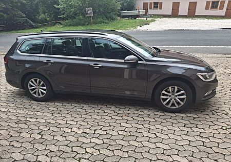 VW Passat Variant gebraucht kaufen VW Passat Variant Volkswagen Comfortline HU neu!