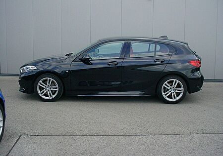 BMW 118i M Sportpaket*. Blickfang* LED*Navi*Leder