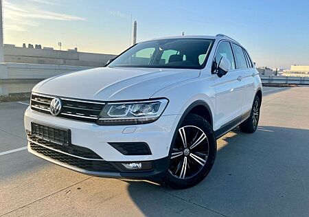 VW Tiguan Volkswagen 2.0 TDI Highline 4Motion VIRTUAL*NAVI*ACC