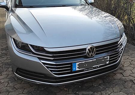 VW Arteon Volkswagen 2.0 TDI gepflegter Zustand