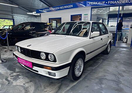 BMW 316 *E30*Original Zustand*Garagenfahrzeug*TÜV NEU