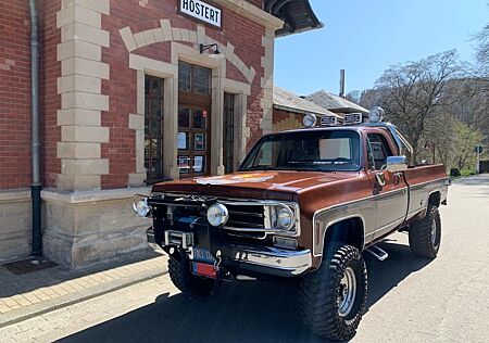 Chevrolet Silverado "Fall Guy" replica