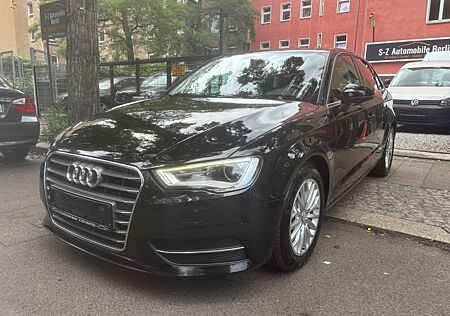 Audi A3 Sportback 1.4 TSI/ Ambiente/Navi/Leder/Xenon