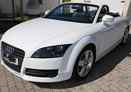 Audi TT Roadster 2.0 TFSI -