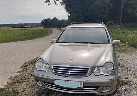 Mercedes-Benz C 200 KOMPRESSOR T CLASSIC Classic