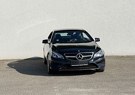 Mercedes-Benz E 200 Aut. Coupe/XENON/NAVI/LEDER/2.HAND/
