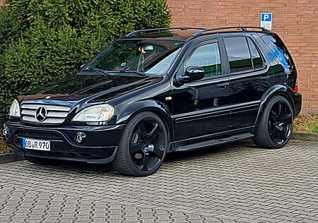 Mercedes-Benz ML 55 AMG Kompressor