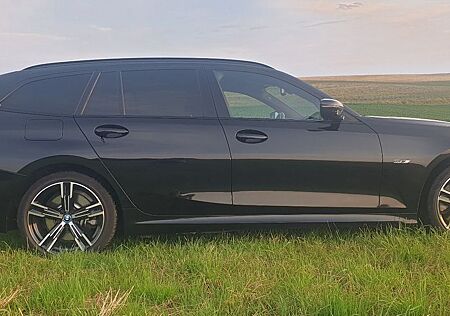 BMW 320e Touring,12/22,Face Lift,M Sport,Npr.66.800€