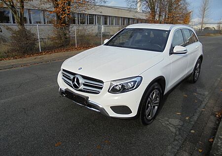 Mercedes-Benz GLC 220 d 4Matic, Kamera, LED ,Chrom-Paket,