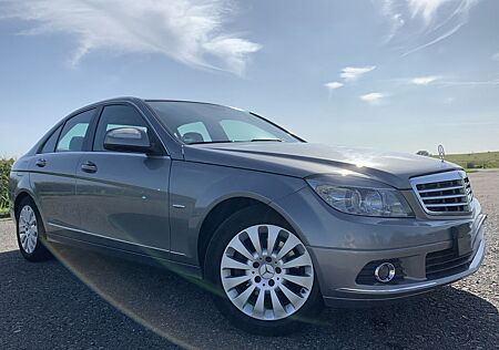 Mercedes-Benz 220 CDI elegance, Standhzg, AHK, Glasdach