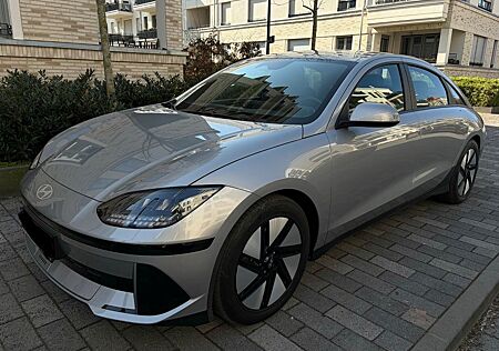 Hyundai IONIQ 6 Elektro*Garantie8Jahre*Matrix*ACC*WaPü*