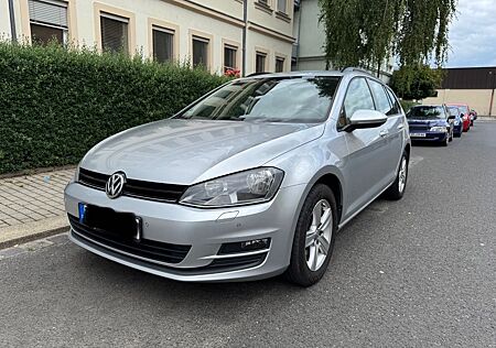 VW Golf Volkswagen VII #TÜV NEU #PDC #KLIMAAUT. #SHZ