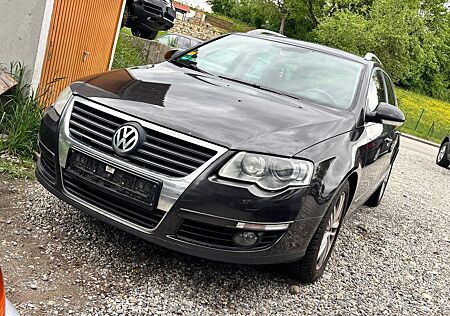 VW Passat Volkswagen 2.0 TDI DPF *DSG-AUTOMATIK* XENON, NAVI,