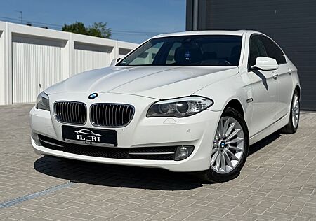 BMW 520 d Baureihe 5 Lim.*STAND-HEIZUNG*HEAD-UP*XEON