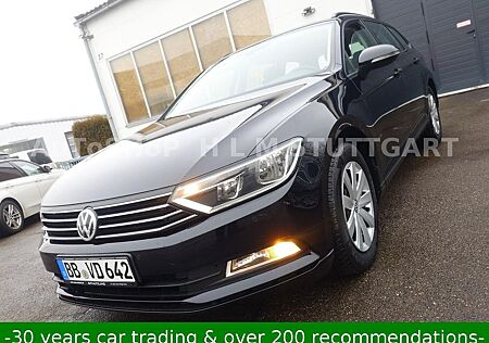 VW Passat Variant Volkswagen Passat Var. 110hp TDI >GPS>SHZ >assit~systems
