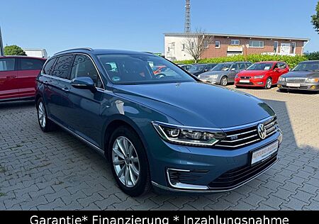 VW Passat Variant Volkswagen Passat 1.4 GTE/ DSG/ Navi/ Kamera/ LED/ Head Up