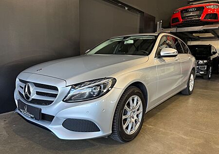Mercedes-Benz C 200 C200d AUTOMATIK/LED/SHZ