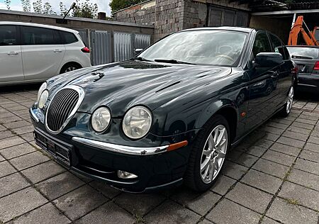 Jaguar S-Type V8