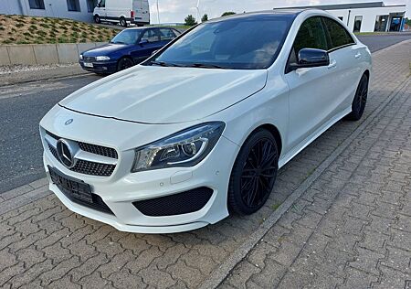 Mercedes-Benz CLA 250 Mercedes AMG Line