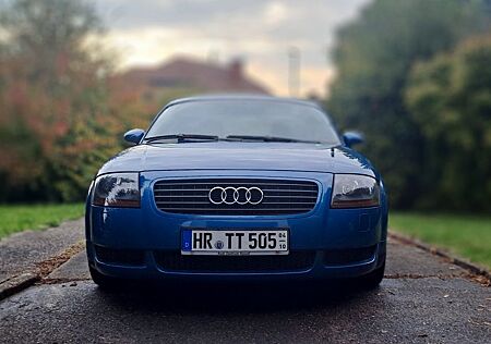 Audi TT Coupe 1.8T -