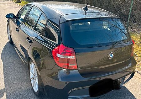 BMW 130i - M-Paket, Performance ESD, Schalter