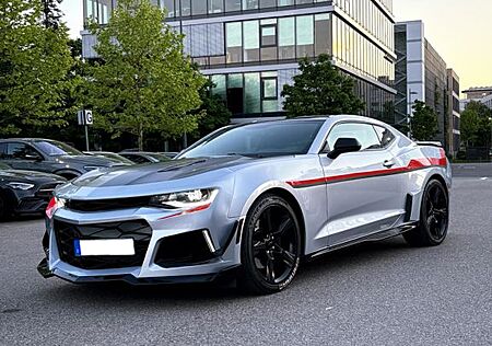 Chevrolet Camaro 6.2 V8 AT Fifty