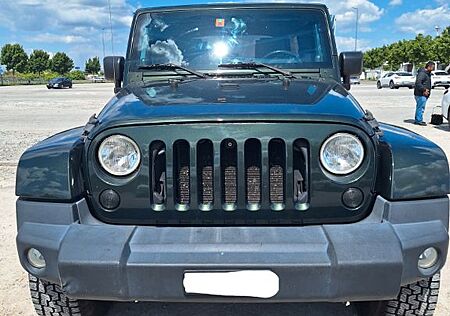 Jeep Wrangler Unlimited Sahara 3.8 Autom. Sahara