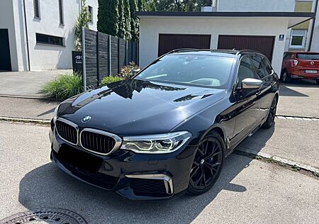 BMW M550d xDrive *Panorama*Sitzbelüftung*Komfortsit