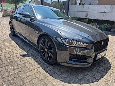 Jaguar XE 25t 250PS R-Sport Automatik R-Sport