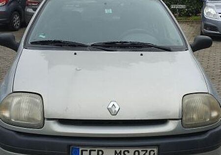 Renault Clio MTV 1.2 ECON Summertime MTV