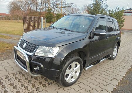 Suzuki Grand Vitara 1.9 DDiS Comfort 4x4 AHK KLIMA Navi